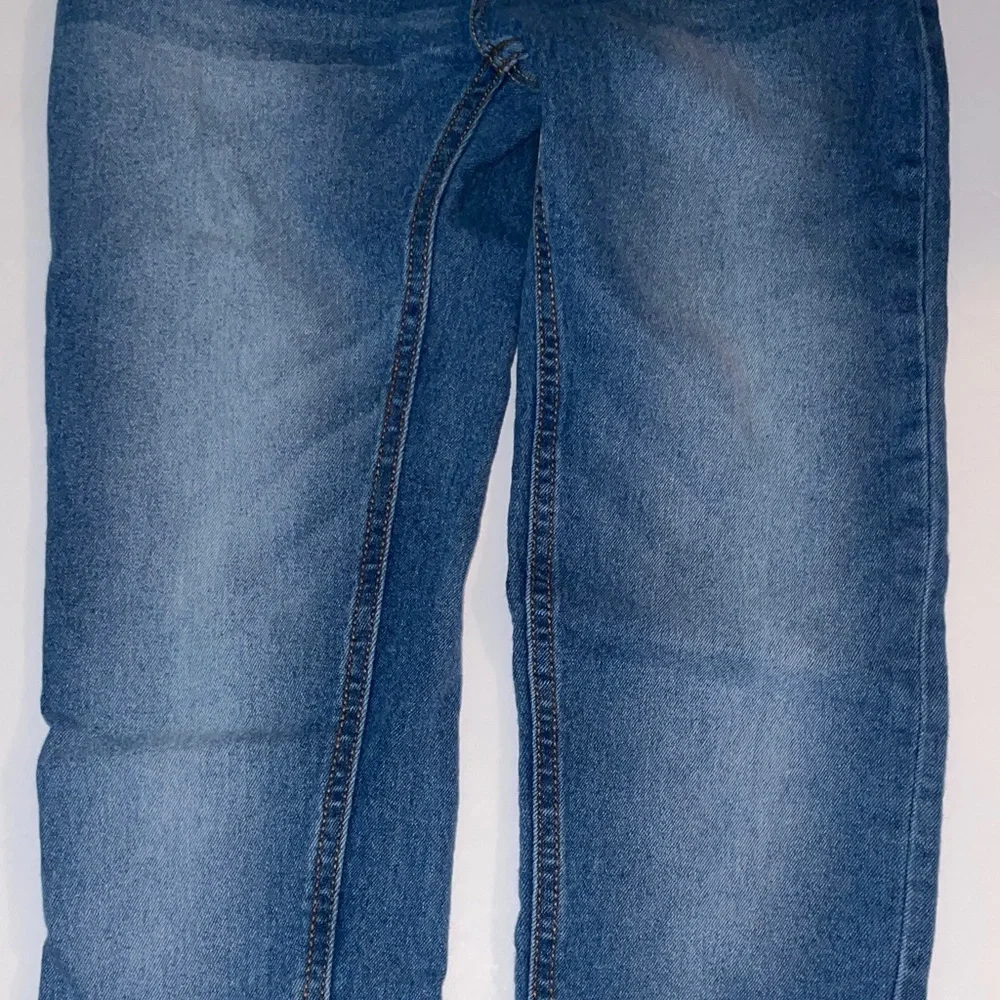 Lucky Brand Kids Blue Jeans - Picture 5 of 12
